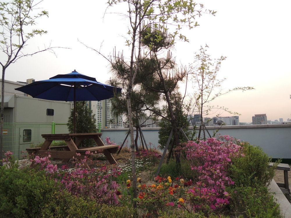 K-Guesthouse Sinchon 2 Seoul Exterior photo